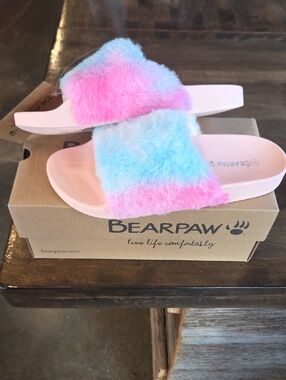 BearPaw Size 9 Women's NEW Pastel Pink & Blue Fuzzy Slide Sandals